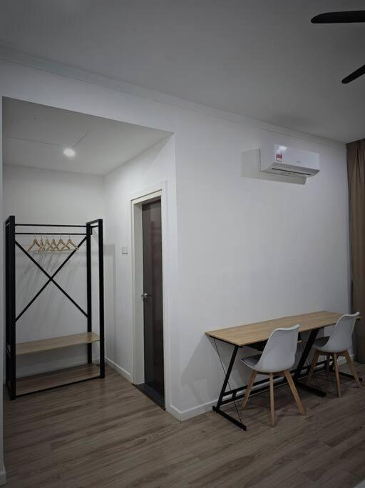 H+M Residence II 3Km To Setia City Convention Klang Luaran gambar